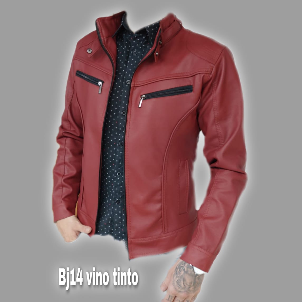 Chaqueta clásica en cuero textil